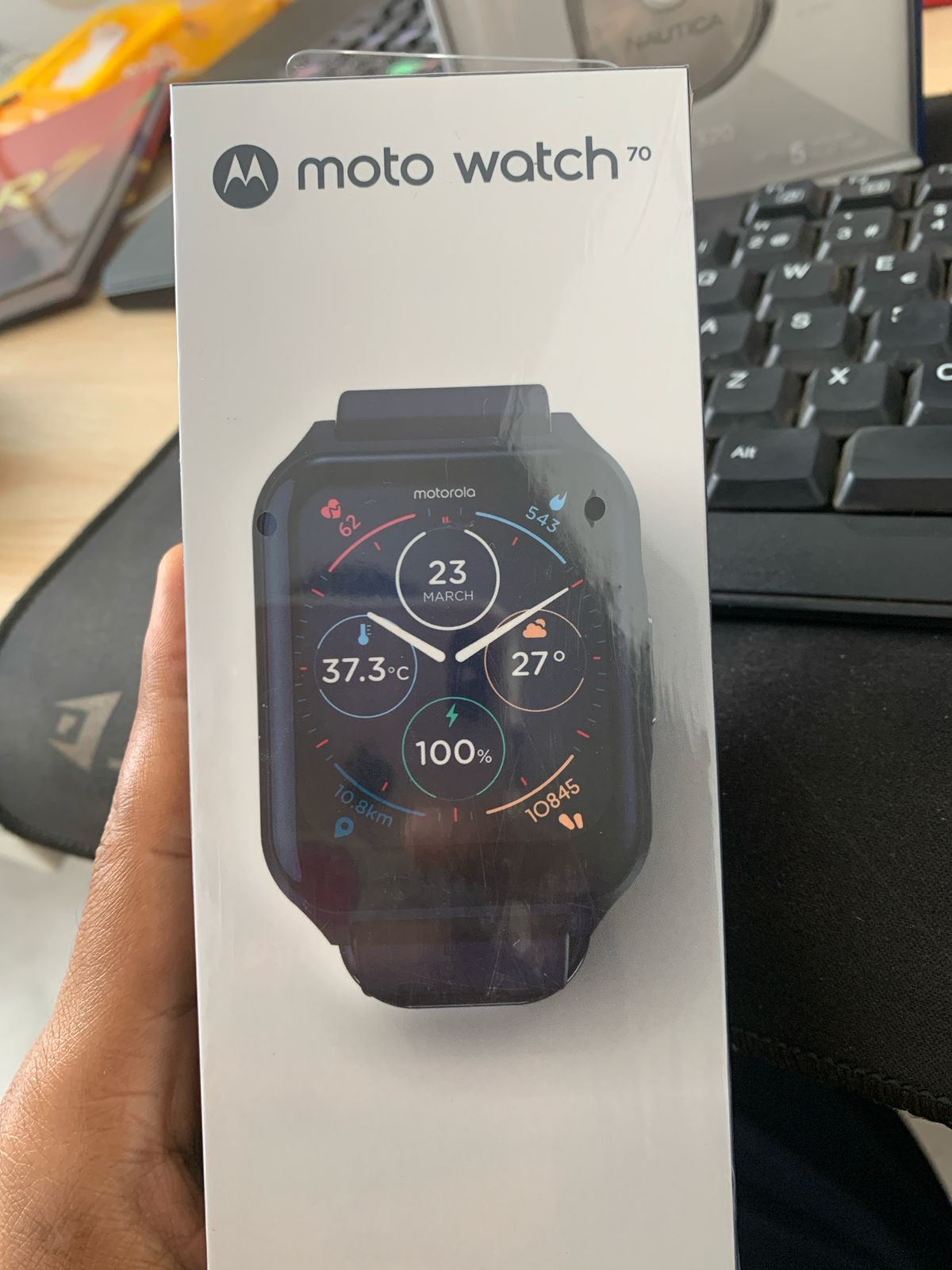 smartwatch moto watch 70